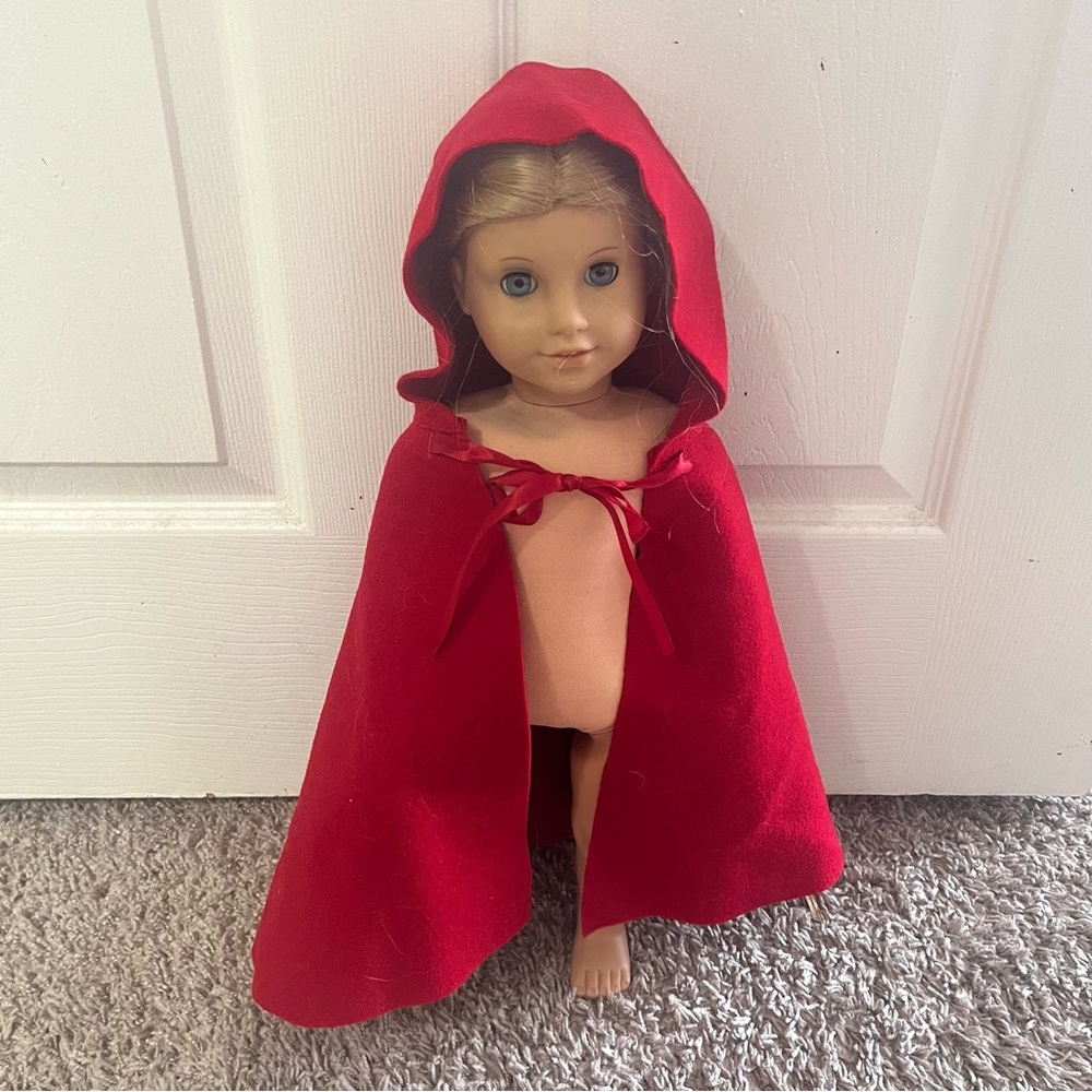 Retired American Girl Felicity Cardinal Cloak